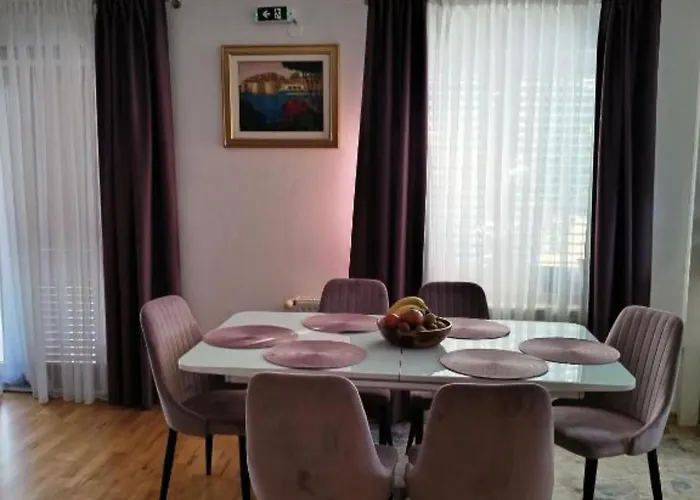 Peaceful With Style Τρογκίρ