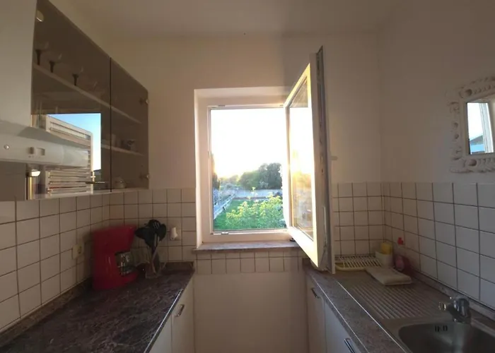 Peaceful With Style Τρογκίρ